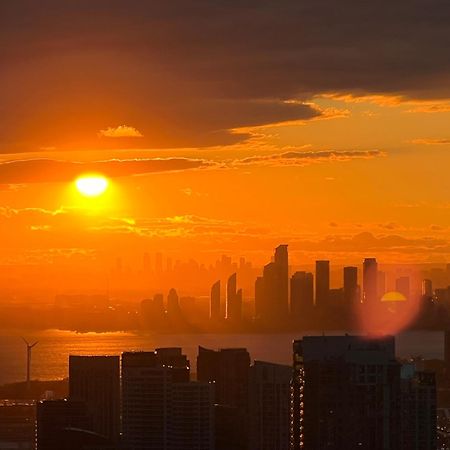 Presidential Suite Heart Of Downtown With Stunning View Toronto Ngoại thất bức ảnh